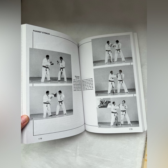 small-circle jujutsu by wally jayđź“• BRUCE TEGNER'S COMPLETE BOOK OF SELFDEFENSE - Picture 9 of 14